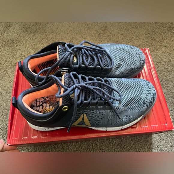 NEW Reebok Training Sneakers - Picture 2 of 3